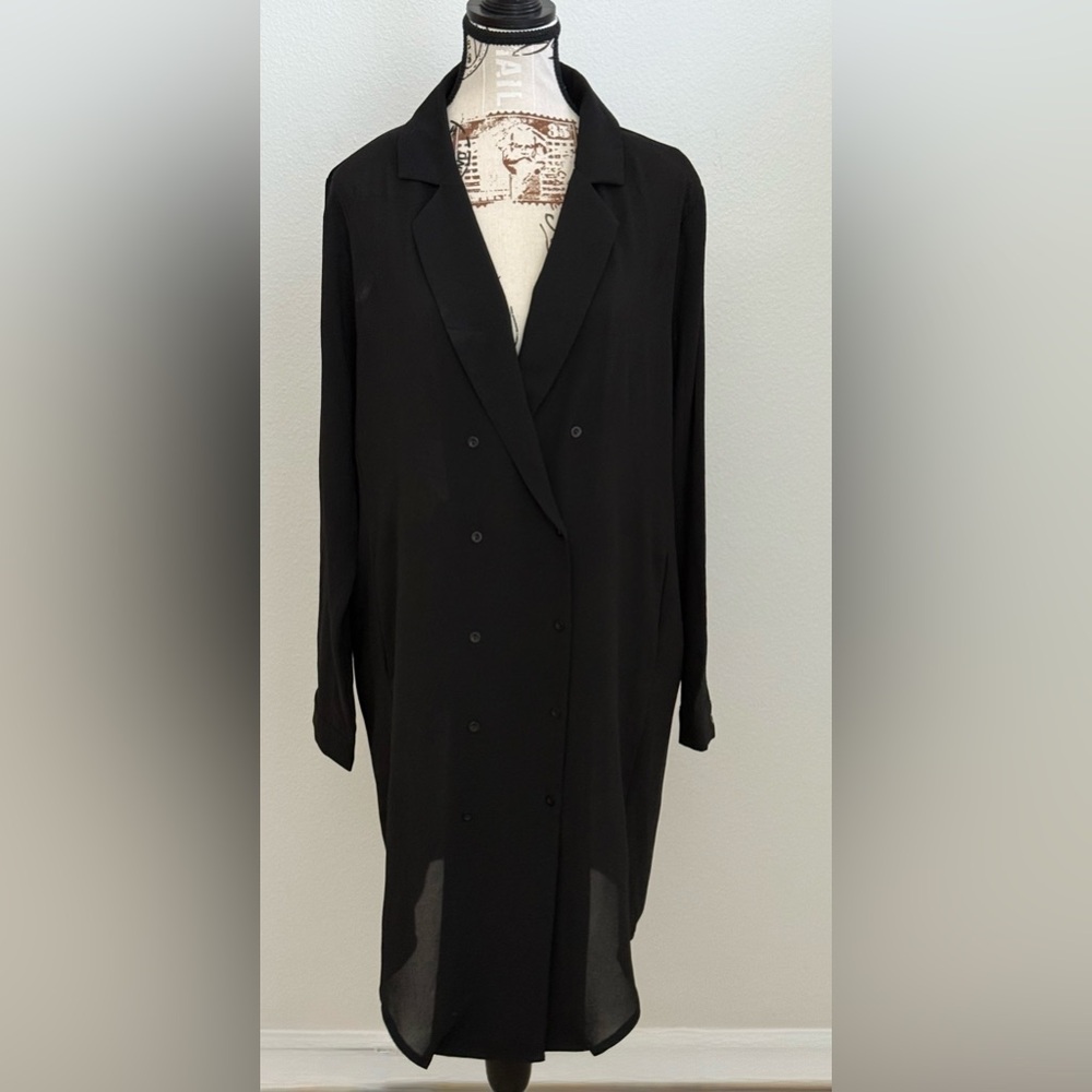 Sans Souci Large black blazer dress